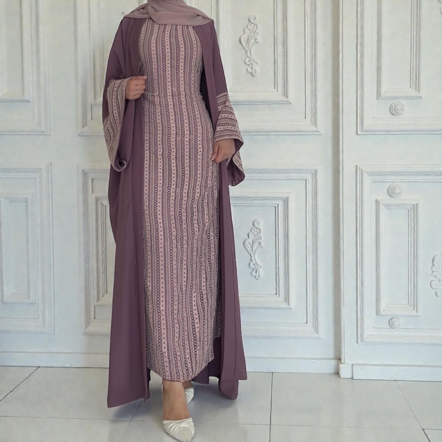 عباية أرجوان - بنفسجي هادئ