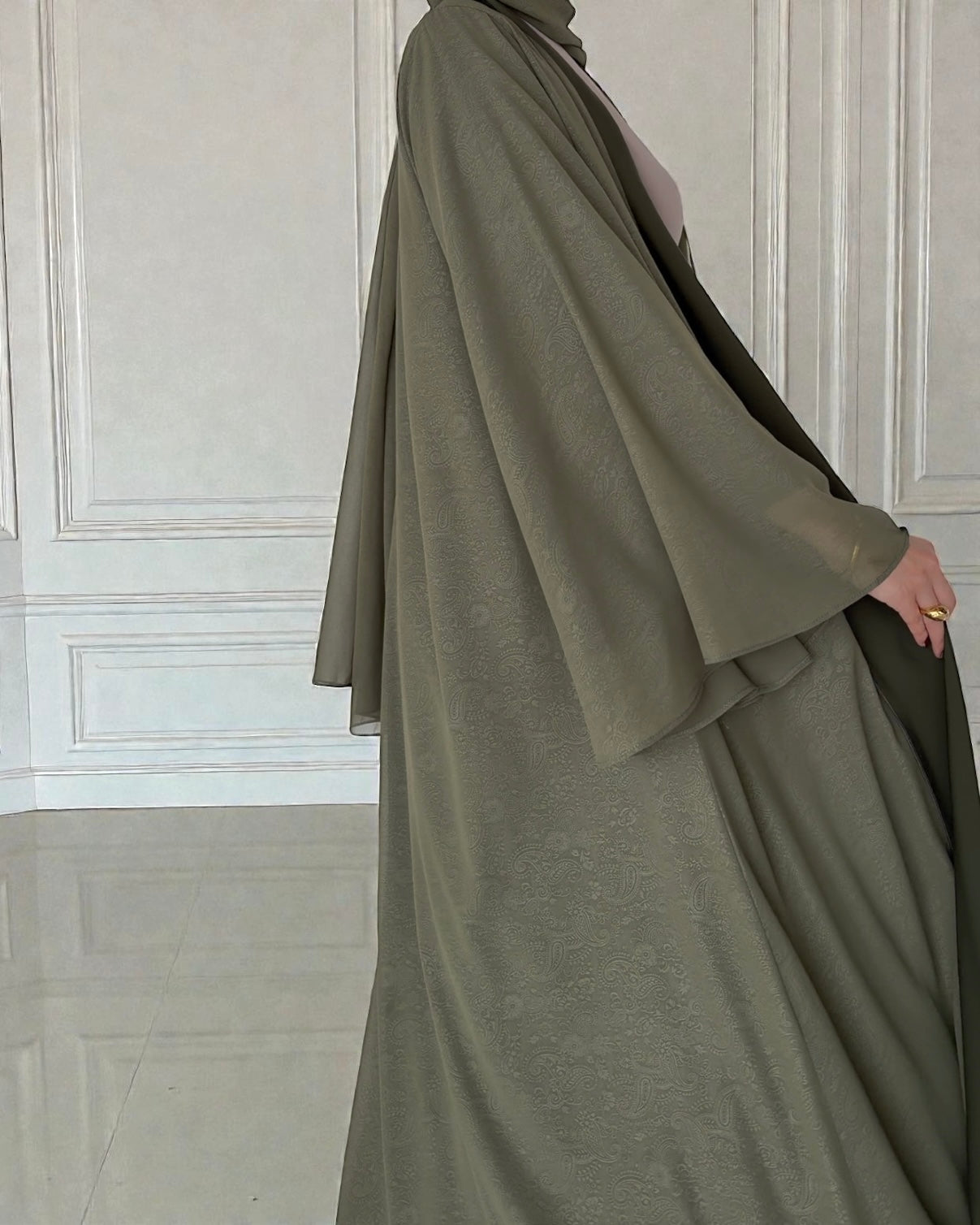 عباية جَلْنار - أخضر جبلي -