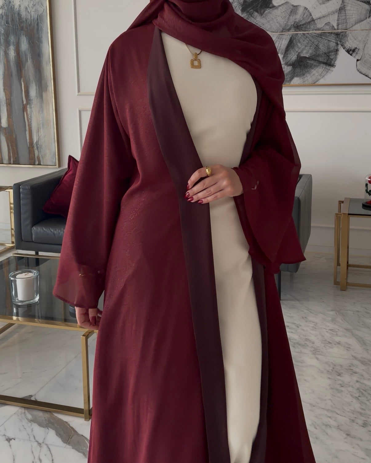 عباية جَلْنار