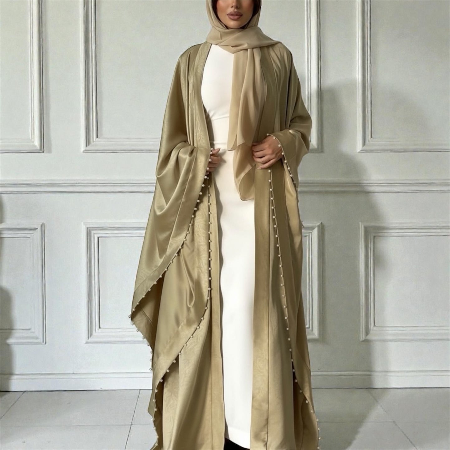 عباية ذَهب - بيج ذَهبي -